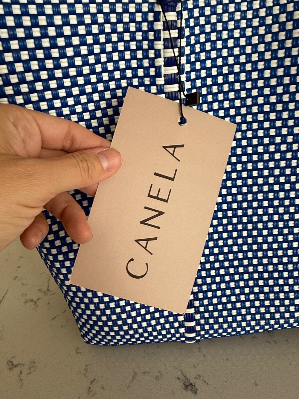 Canela Weaved Handcrafted Blue & White Weaved Tote Bag NEW - Picture 6 of 9